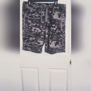 Sketchers Sport L Camouflage Print Elastic Waist Drowstring  Pull On Men Shorts
